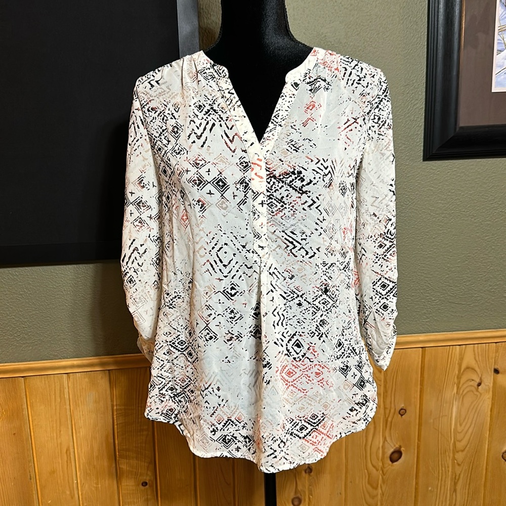 Maurices long sleeved blouse